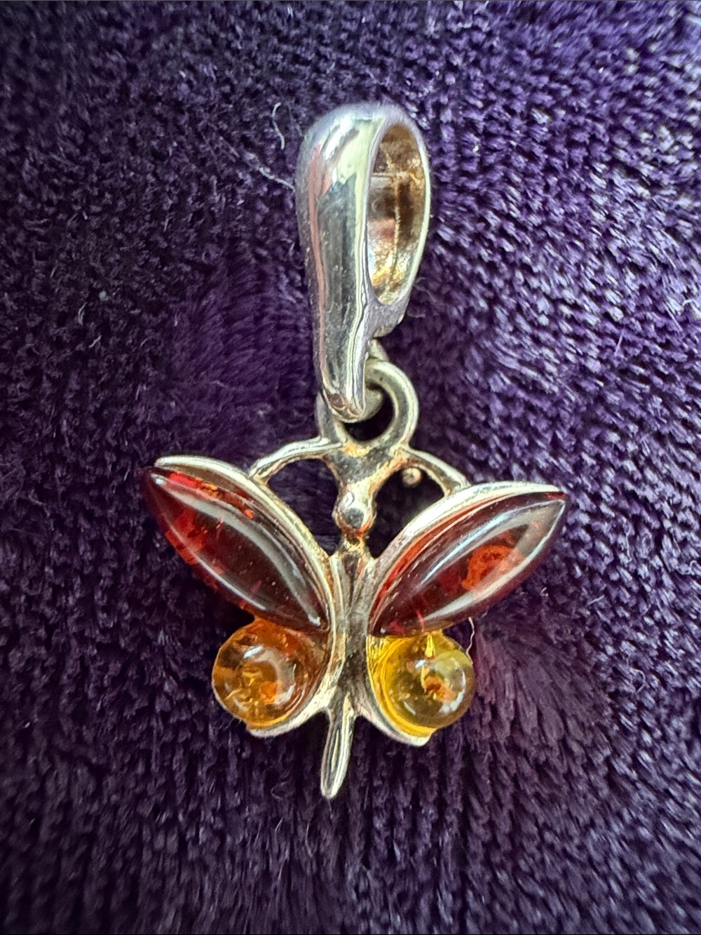 Vintage 925 sterling silver butterfly pendant with natural Baltic Amber